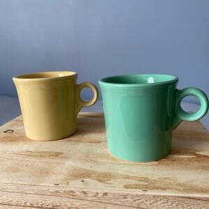 Set of 2 Fiesta HLC 'Tom & Jerry' Coffee Cups Mugs Meadow Mist Green and Yellow